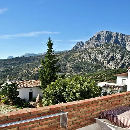 Landhaus Belvilla By Oyo Cortijo Monjas *