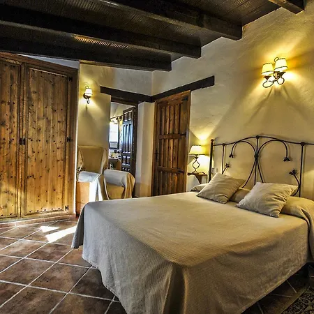 Casa rural Cortijo Monjas *